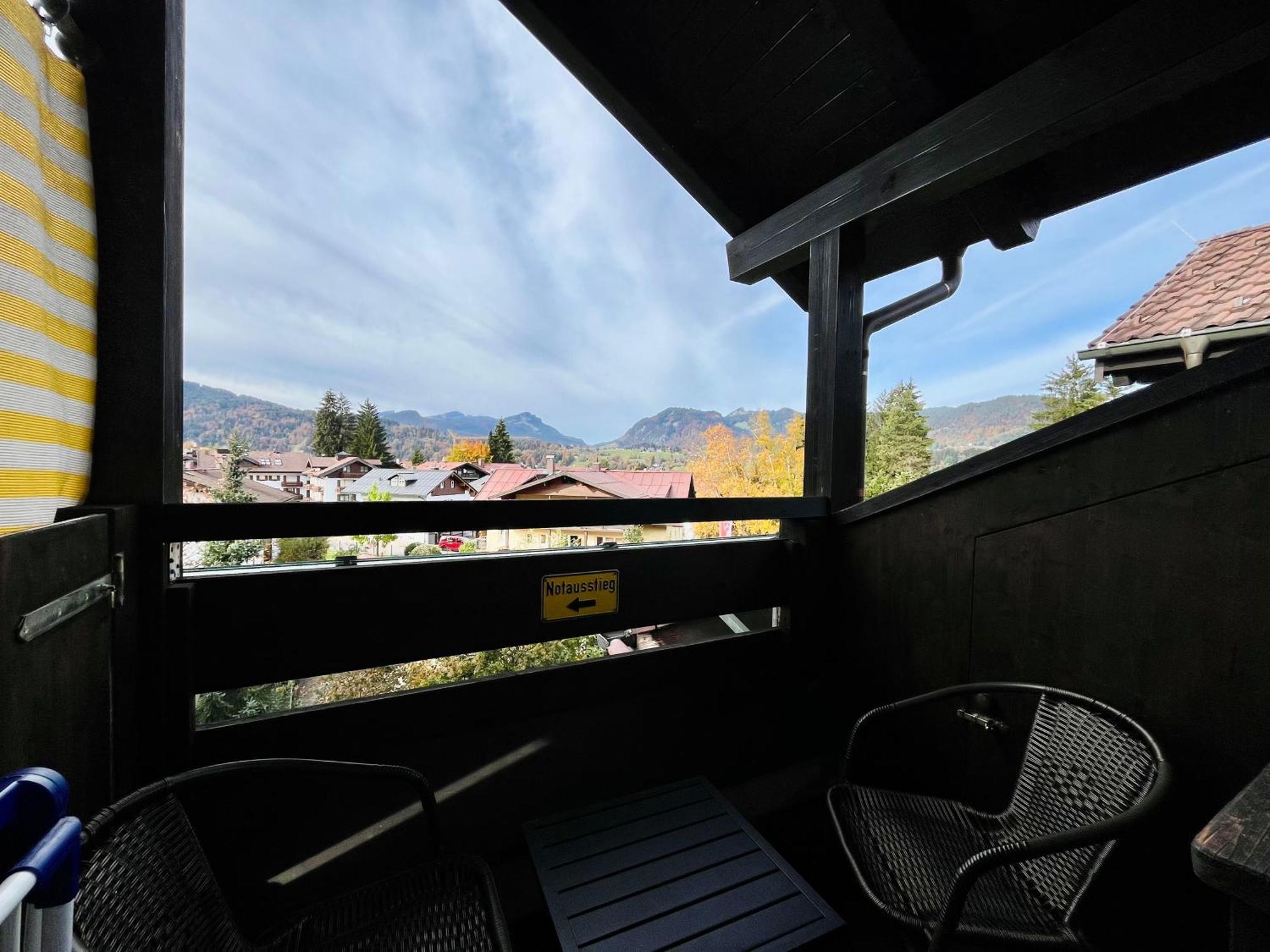 Апартаменты Zickenstueble B19 Montana Haus Оберстдорф Экстерьер фото